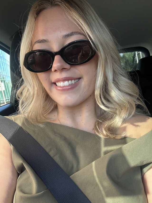 Charlotte L