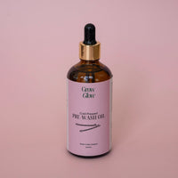 Bottle of natural Grow Glow Hair and Scalp Oil. Our Scalp oil contains no harsh ingredients.